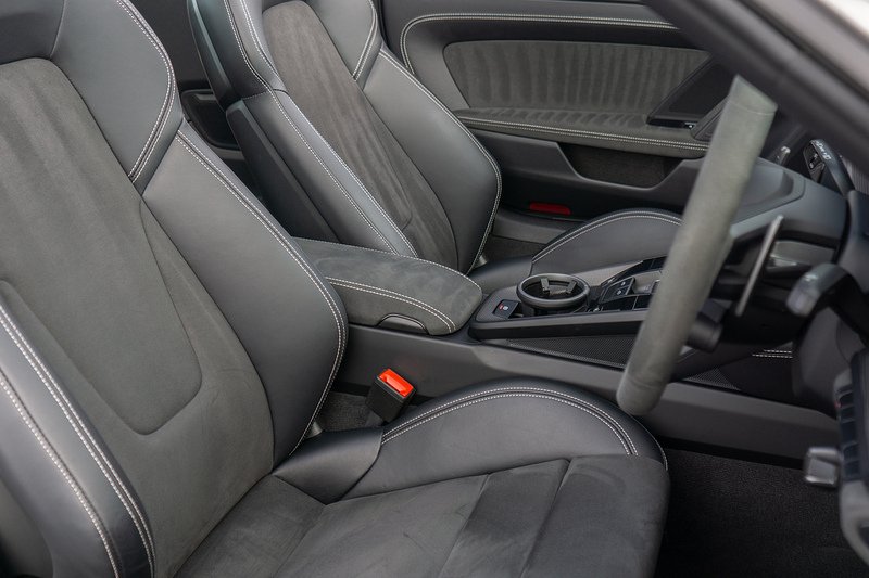 Porsche 911 T 992 4 GTS - U1657