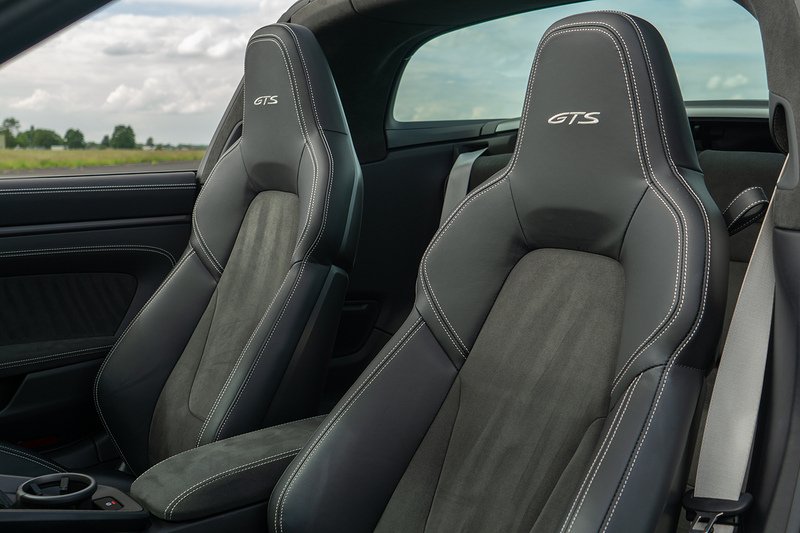 Porsche 911 T 992 4 GTS - U1657