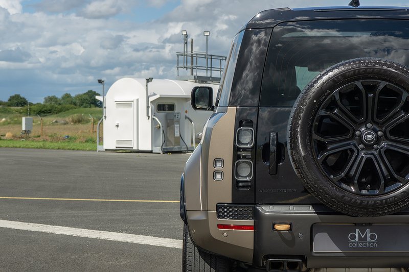 Land Rover Defender 110 P V8 MHEV OCTA - U1659