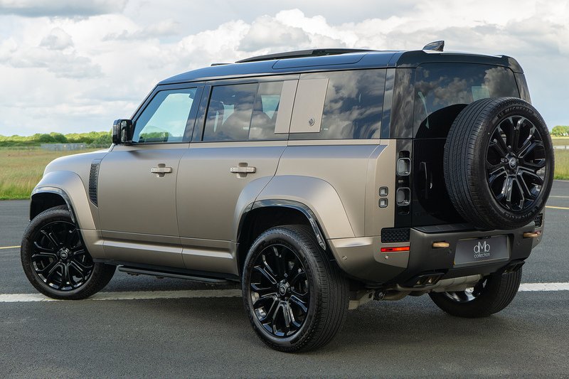Land Rover Defender 110 P V8 MHEV OCTA - U1659