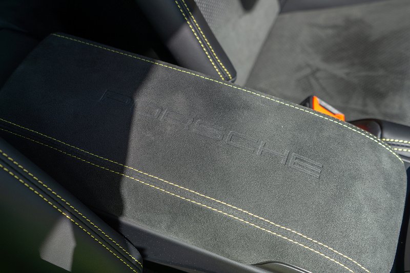 Porsche 911 992 GT3 RS - U1661
