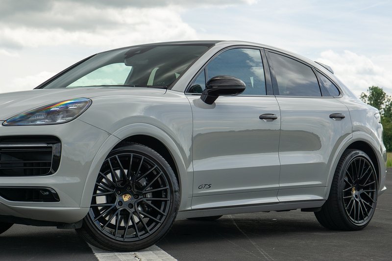 Porsche Cayenne T V8 GTS - U1664