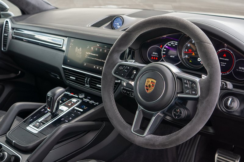 Porsche Cayenne T V8 GTS - U1664