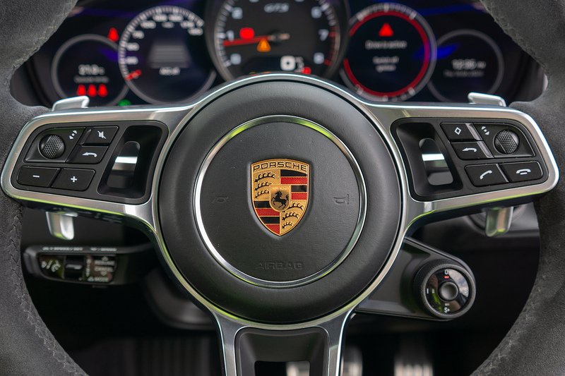 Porsche Cayenne T V8 GTS - U1664