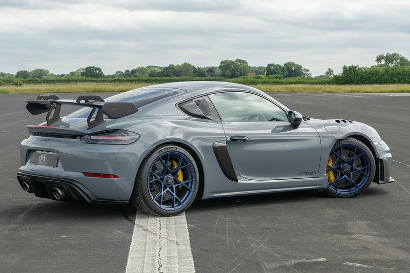 Porsche 718 Cayman GT4 RS - U1665