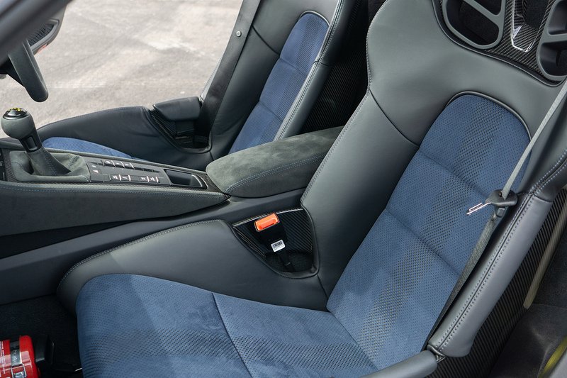 Porsche 718 Cayman GT4 RS - U1665