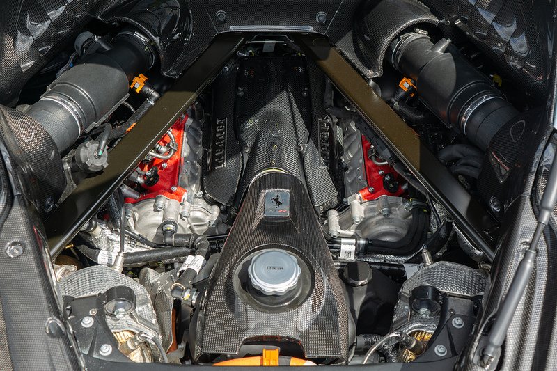 Ferrari SF90 XX Stradale T V8 - U1668