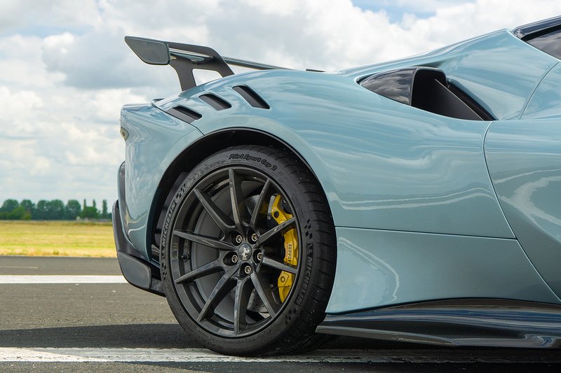 Ferrari SF90 XX Stradale T V8 - U1668
