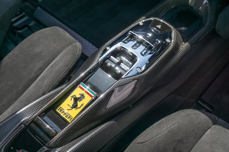 Ferrari SF90 XX Stradale T V8 - U1668