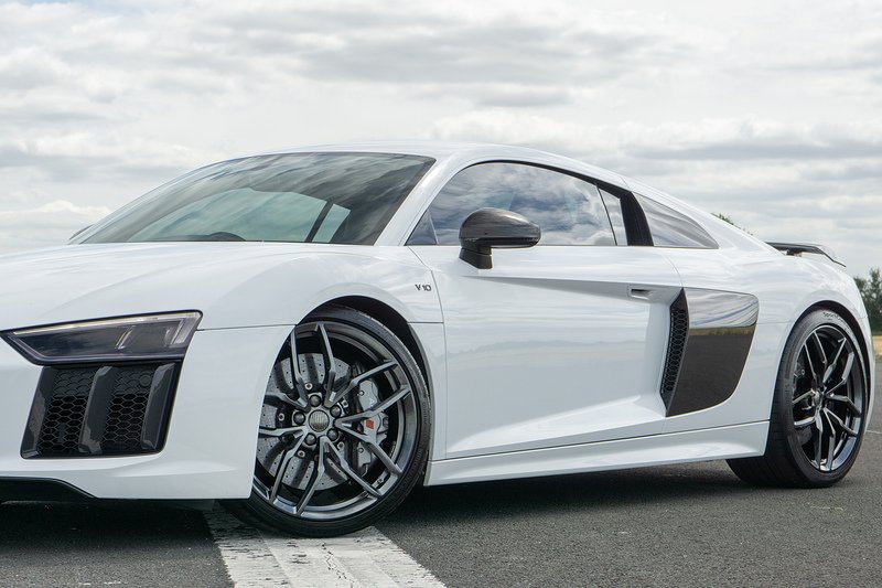 Audi R8 FSI V10 Plus - U1669