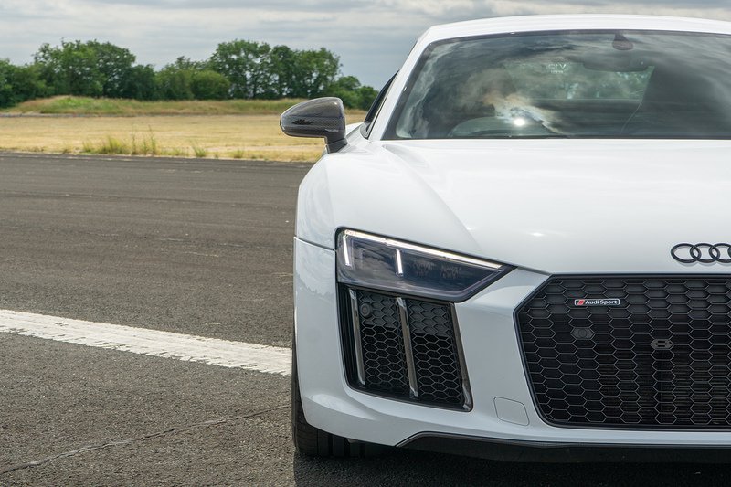 Audi R8 FSI V10 Plus - U1669