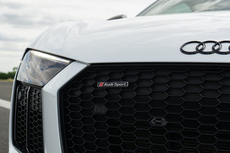 Audi R8 FSI V10 Plus - U1669