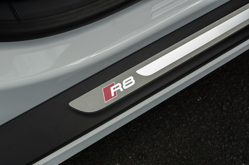 Audi R8 FSI V10 Plus - U1669