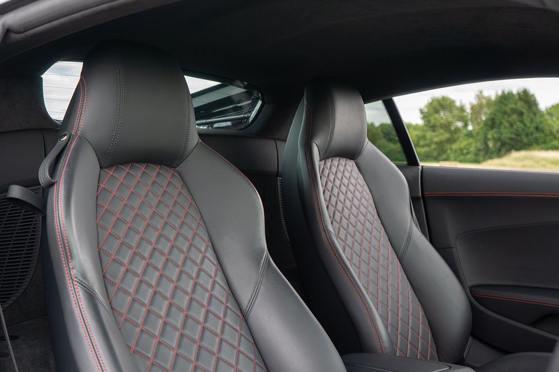 Audi R8 FSI V10 Plus - U1669