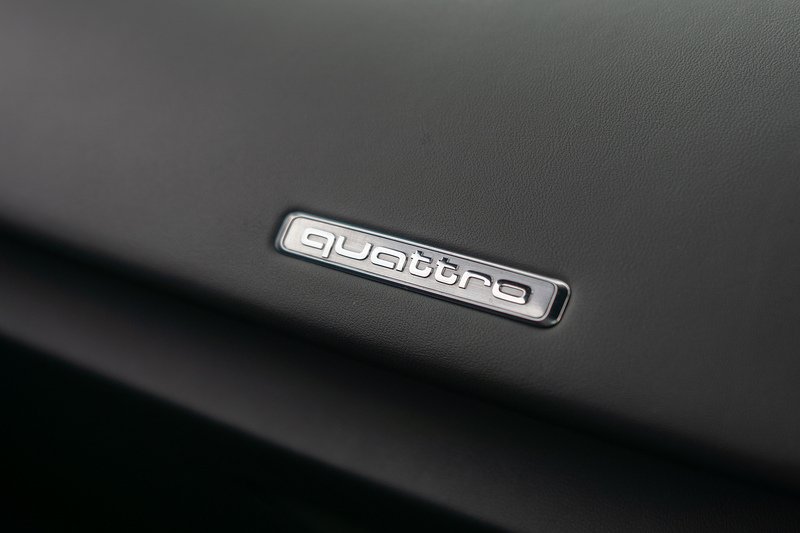 Audi R8 FSI V10 Plus - U1669