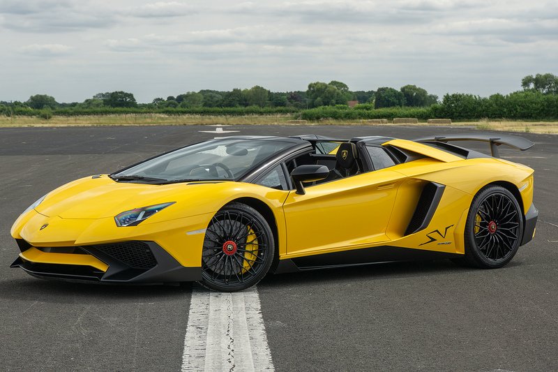 Lamborghini Aventador LP 750-4 SV Roadster - U1671