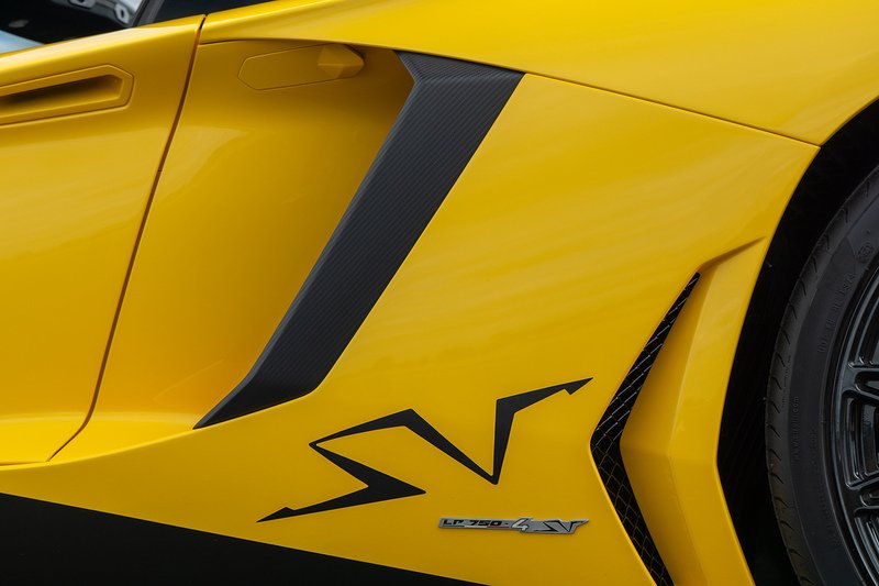 Lamborghini Aventador LP 750-4 SV Roadster - U1671