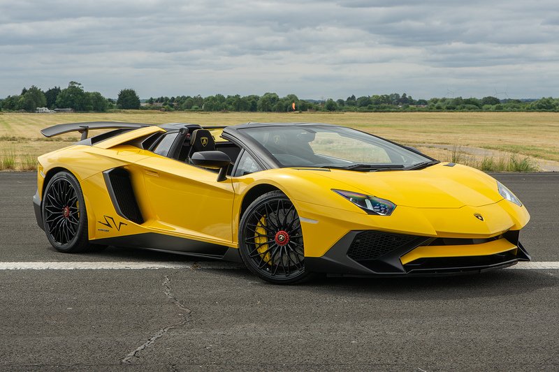 Lamborghini Aventador LP 750-4 SV Roadster - U1671