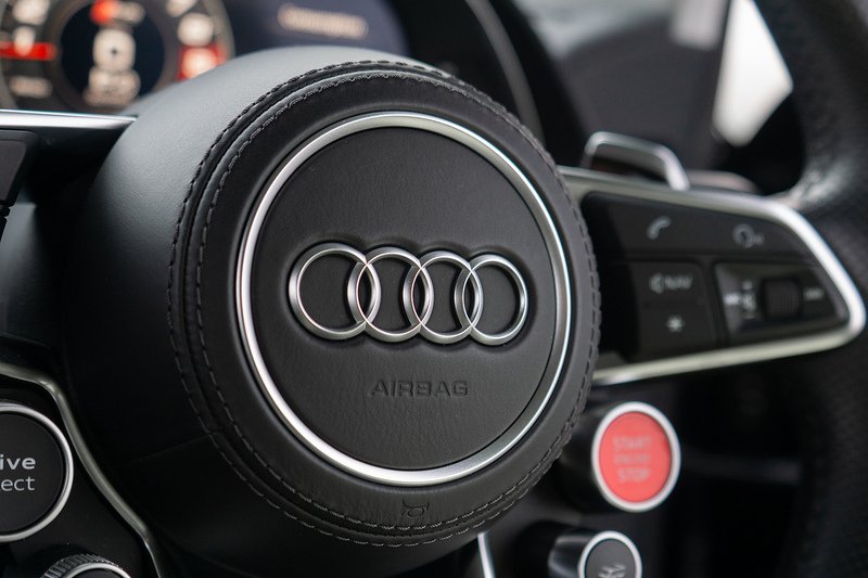 Audi R8 FSI V10 - U1677