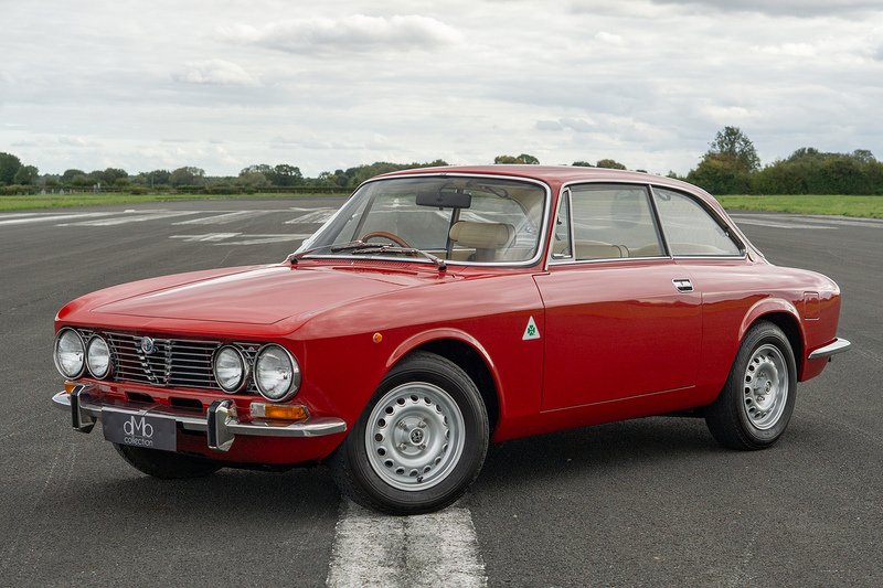 Alfa Romeo 2000 GTV  - U1678