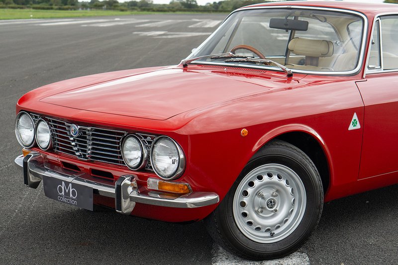 Alfa Romeo 2000 GTV  - U1678