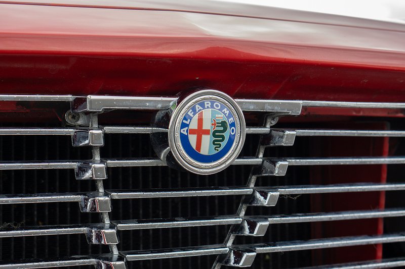 Alfa Romeo 2000 GTV  - U1678