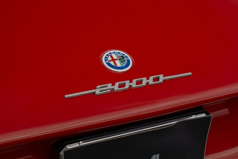 Alfa Romeo 2000 GTV  - U1678