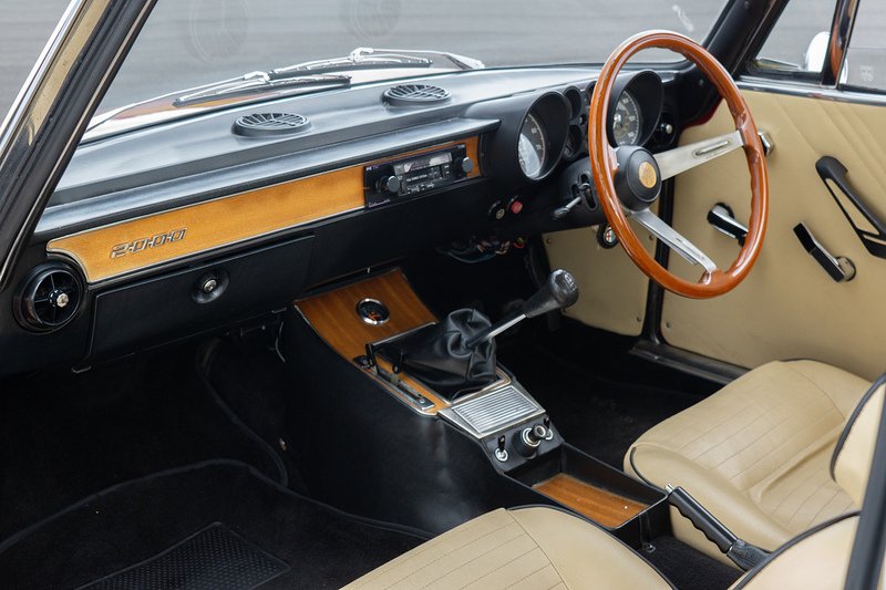Alfa Romeo 2000 GTV  - U1678