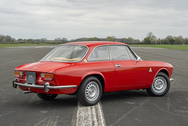Alfa Romeo 2000 GTV  - U1678