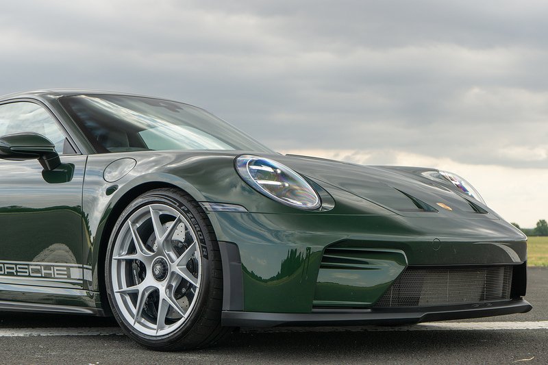 Porsche 911 992.2 GT3 Touring - U1683