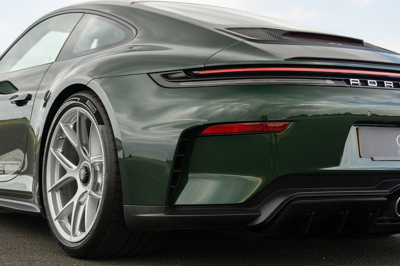 Porsche 911 992.2 GT3 Touring - U1683
