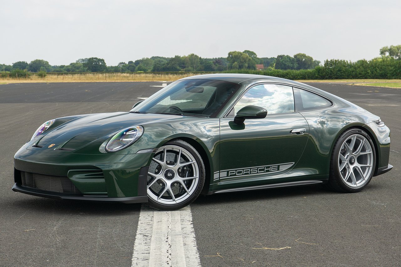 2025 Porsche 911
