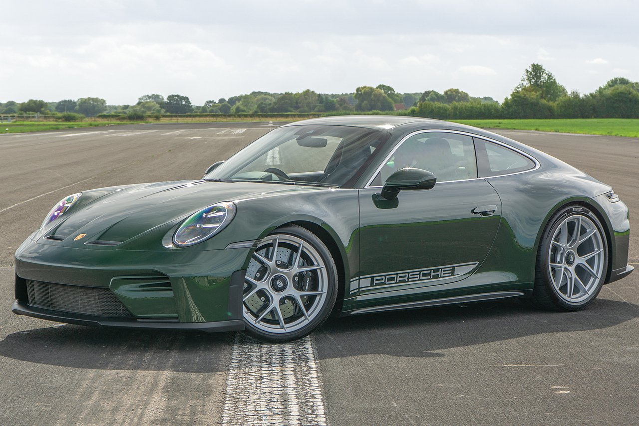 2025 Porsche 911