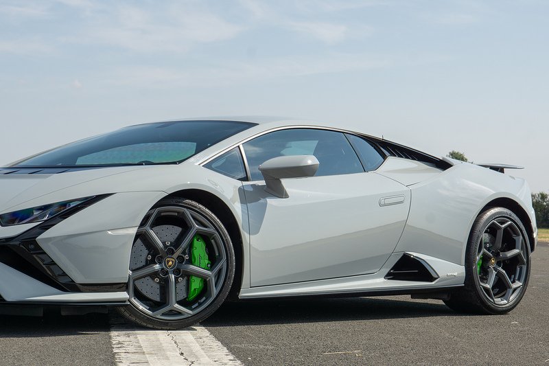 Lamborghini Huracan V10 LP 640-2 Tecnica - U1687