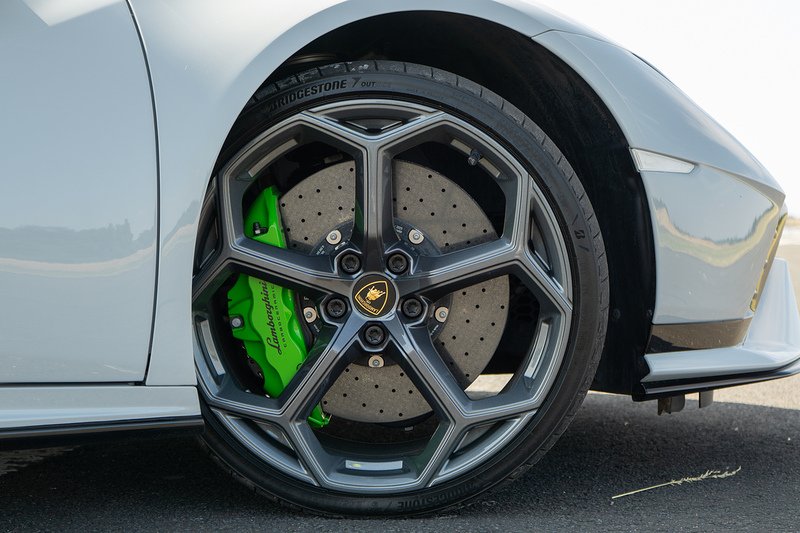 Lamborghini Huracan V10 LP 640-2 Tecnica - U1687