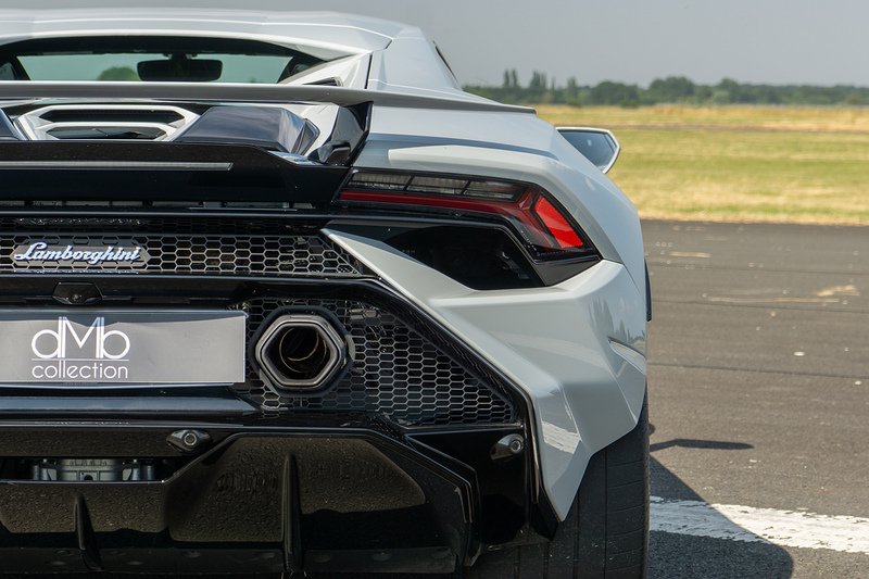 Lamborghini Huracan V10 LP 640-2 Tecnica - U1687