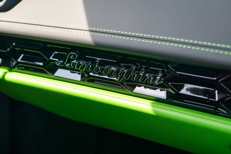 Lamborghini Huracan V10 LP 640-2 Tecnica - U1687