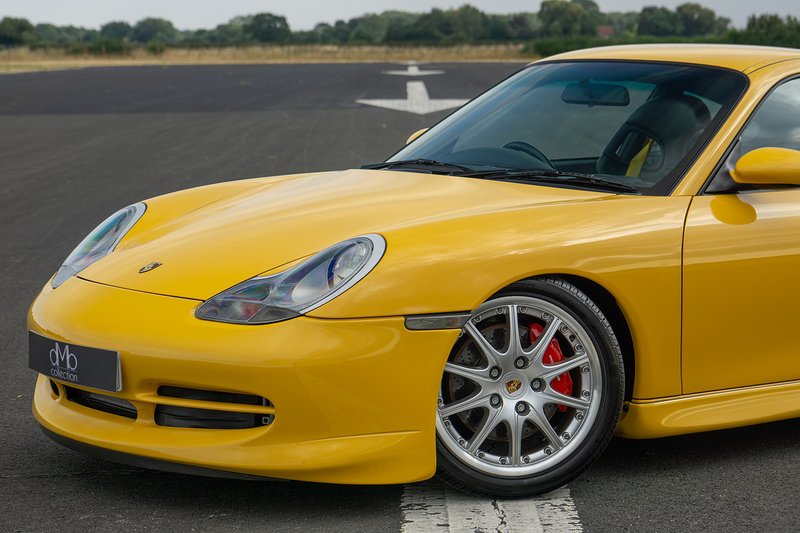 Porsche 911 996 GT3 - U1689