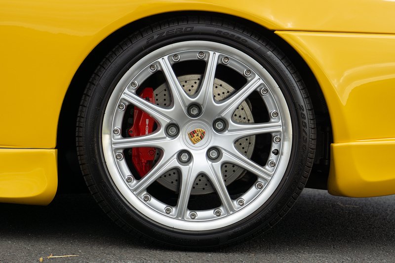 Porsche 911 996 GT3 - U1689