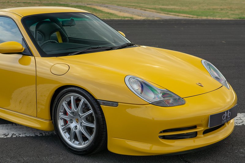 Porsche 911 996 GT3 - U1689