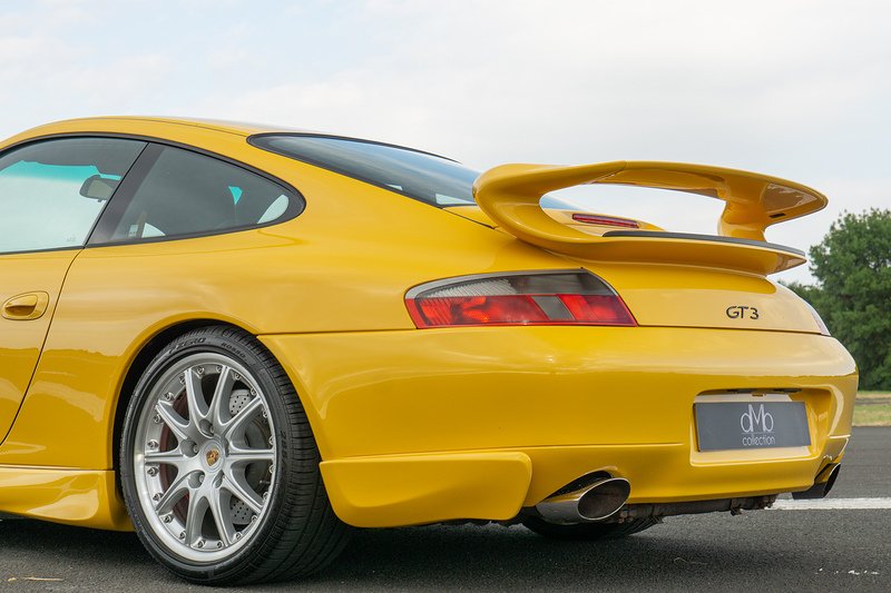 Porsche 911 996 GT3 - U1689