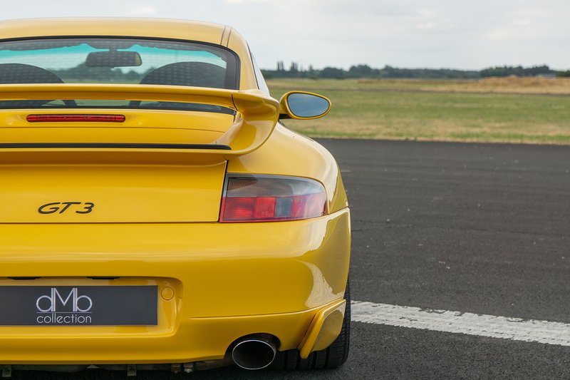 Porsche 911 996 GT3 - U1689
