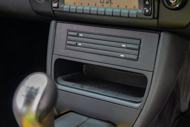 Porsche 911 996 GT3 - U1689