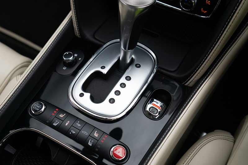 Bentley Continental W12 GT Speed - U1690