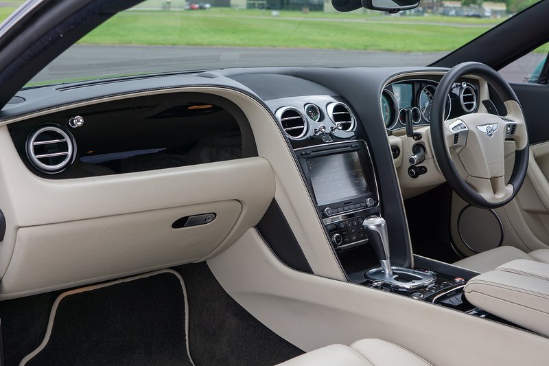 Bentley Continental W12 GT Speed - U1690