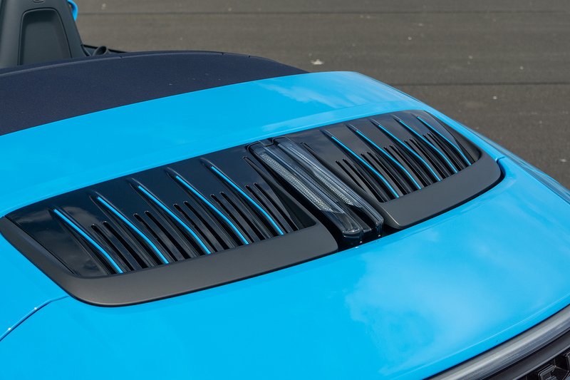 Porsche 911 T-Hybrid 992 Carrera GTS - U1692