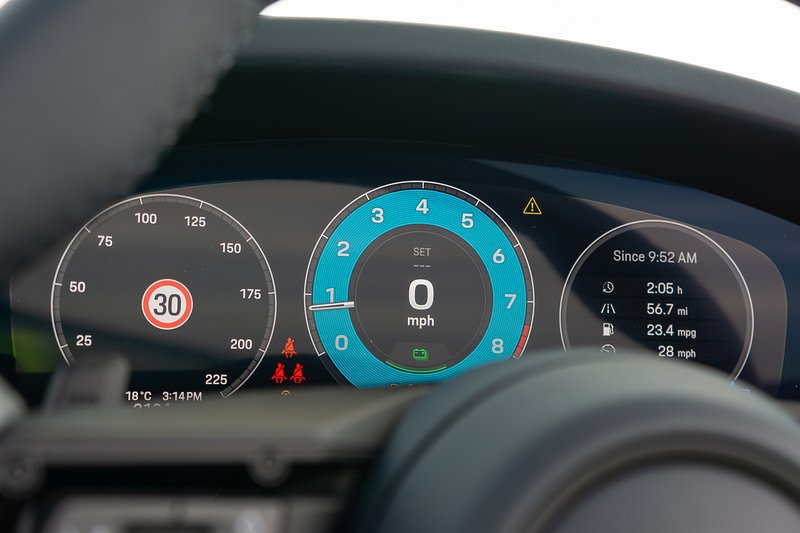 Porsche 911 T-Hybrid 992 Carrera GTS - U1692