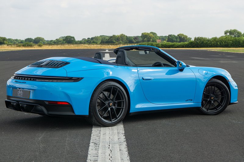 Porsche 911 T-Hybrid 992 Carrera GTS - U1692