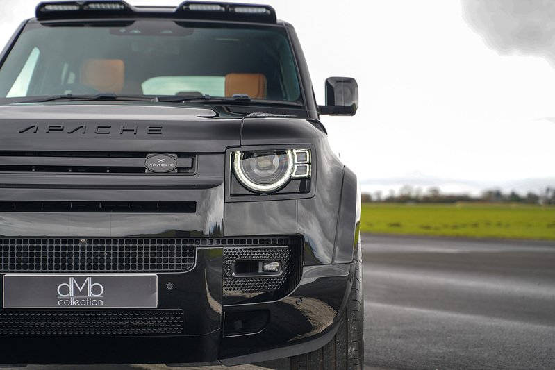 Land Rover Defender 110 P525 V8 - U1693