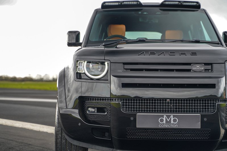 Land Rover Defender 110 P525 V8 - U1693